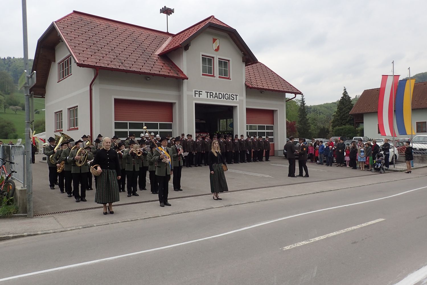 01.05.2016 Floriani Kirchgang 3834.jpg